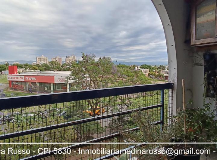 Departamento · 73m² · 6 Ambientes · 1 Cochera