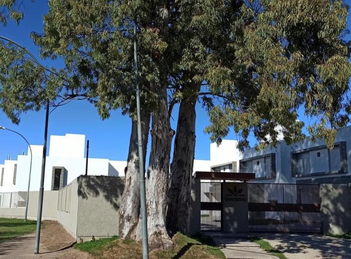 Casa · 144m² · 4 Ambientes · 1 Cochera