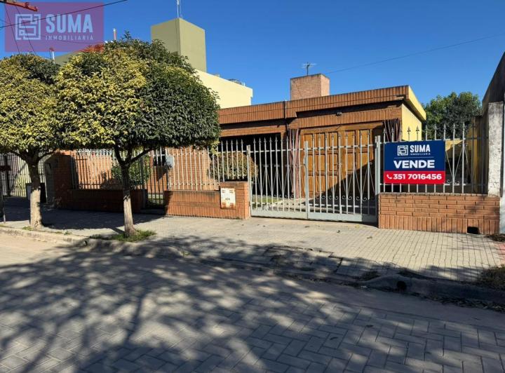 Casa · 120m² · 4 Ambientes · 1 Cochera