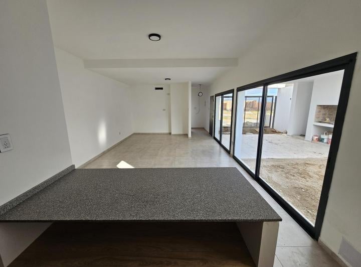 Casa · 115m² · 4 Ambientes · 1 Cochera