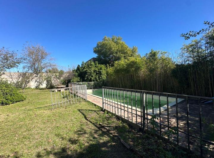 Casa · 400m² · 6 Ambientes
