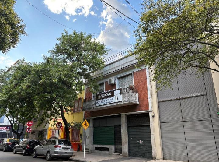 Terreno · 373m²