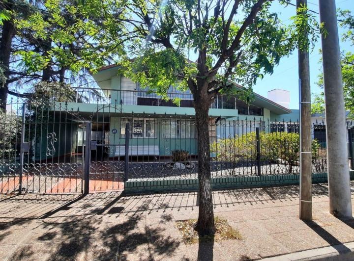 Casa · 270m² · 3 Ambientes