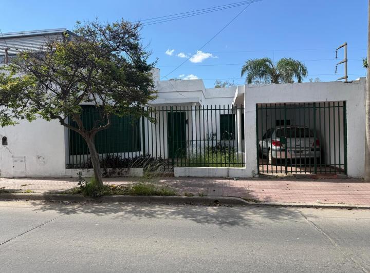 Casa · 150m² · 4 Dormitorios · 1 Cochera