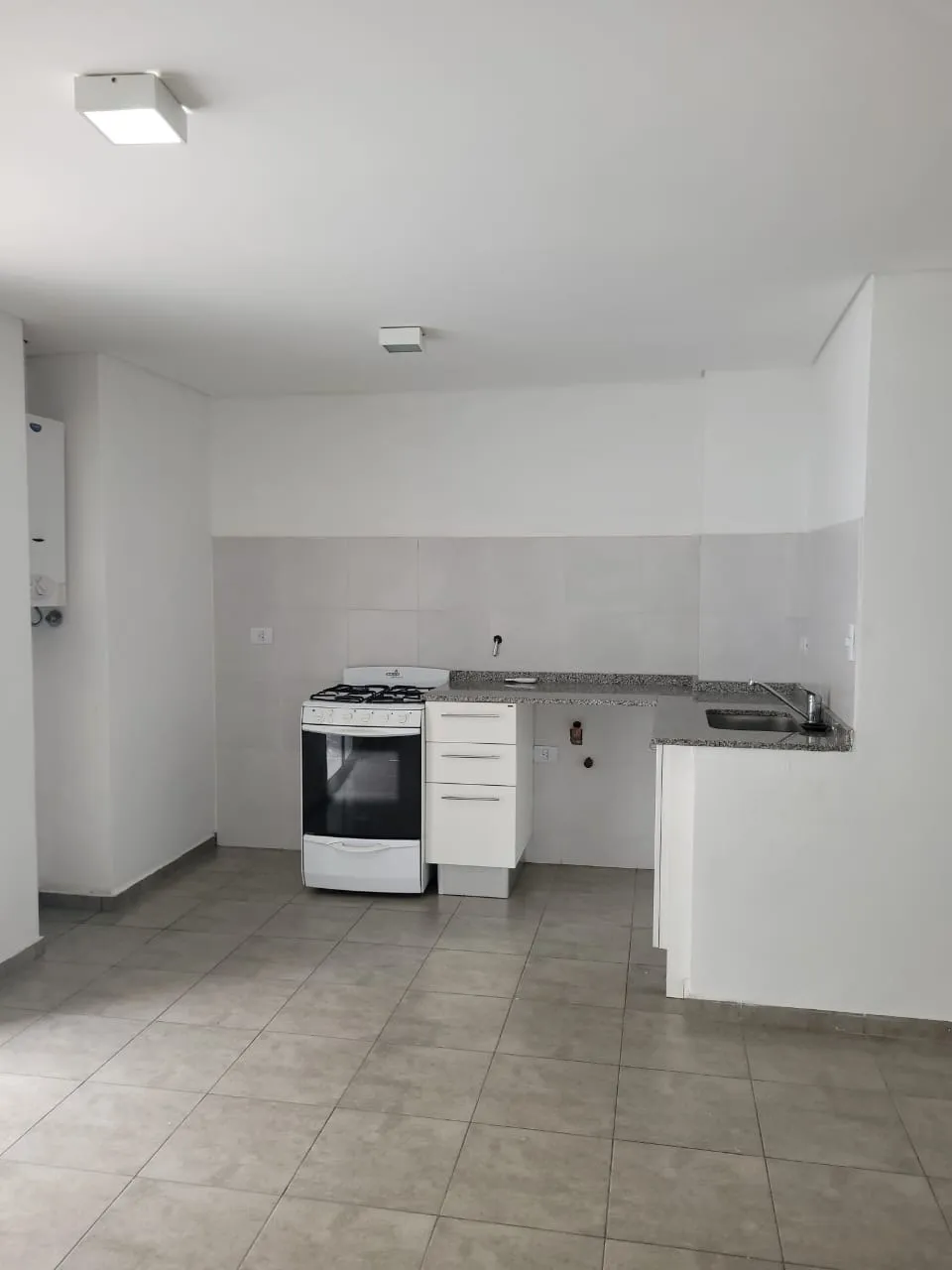 Depto Frente a UNC de 1DOR c/Balcón SUM y Pileta
