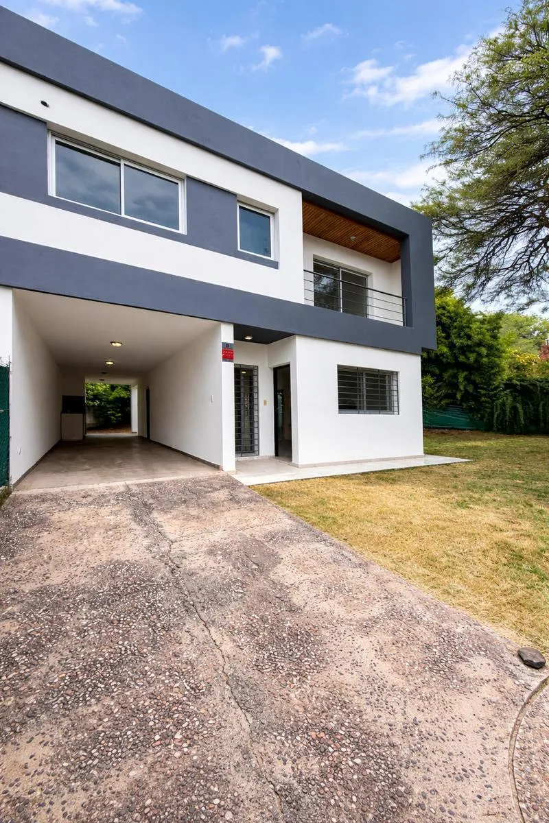 DUPLEX EN VENTA 3 DORMITORIOS - APTO A CREDITO - VILLA WARCALDE