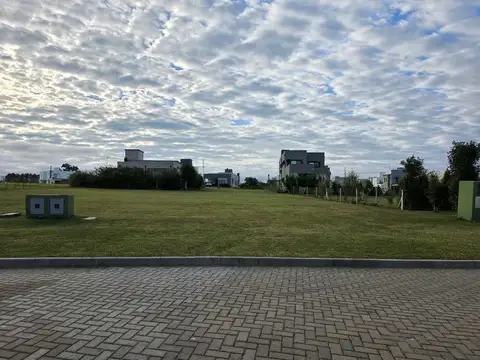 Terreno en Venta en Concepción del Uruguay, Uruguay