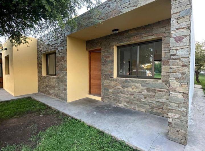 Casa · 132m² · 9 Ambientes · 2 Cocheras