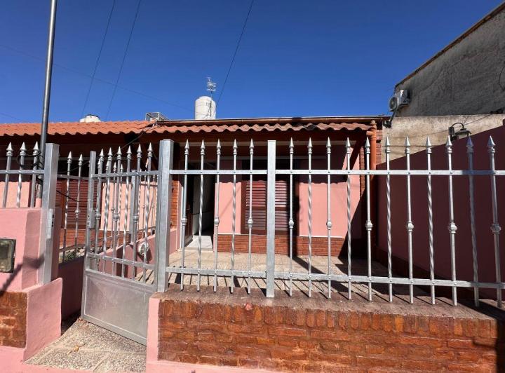Casa · 150m² · 5 Ambientes