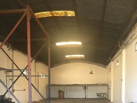 Galpón en Alquiler en Fisherton, Rosario