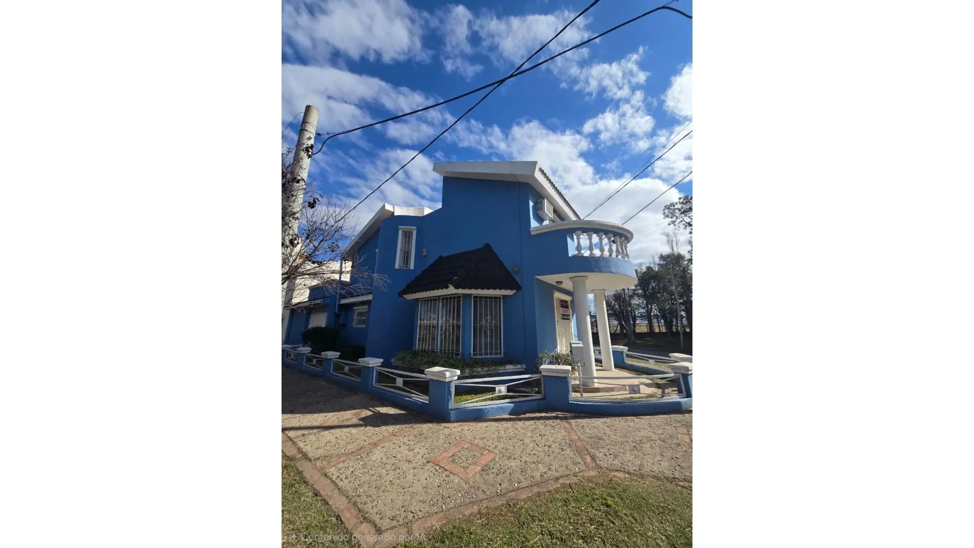 VENDO hermosa y luminosa casa esquina Excelente ubicacion