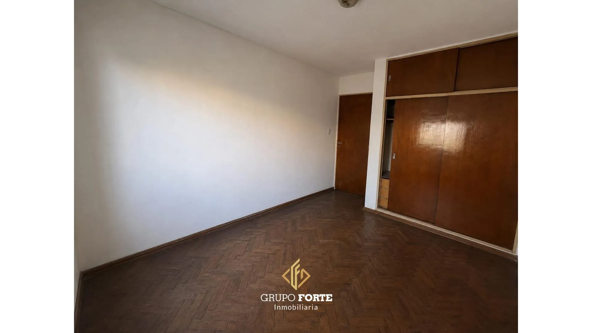 ¡GRAN OPORTUNIDAD! DEPARTAMENTO EN ALBERDI
