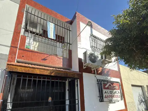PH en Alquiler en Lomas del Mirador, Partido de La Matanza