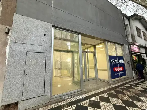 Local en Alquiler en Monte Grande, Partido de Esteban Echeverría