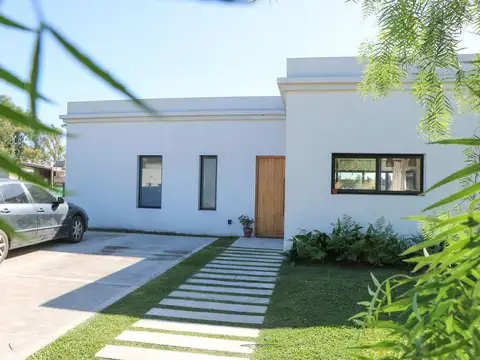 Casa en Alquiler en Pilar del Este - Santa Emilia, Countries y Barrios Cerrados en Pilar