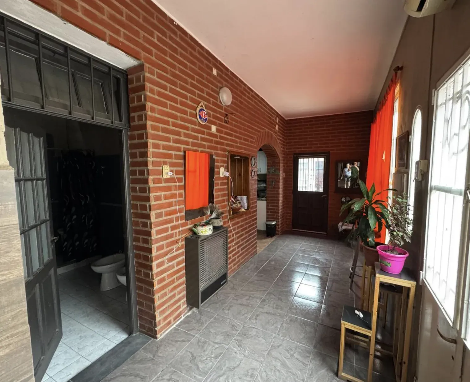 EL TRADICIONAL BARRIO SAN VICENTE