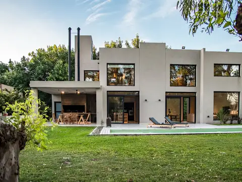 Casa en Venta en Los Puentes, Countries y Barrios Cerrados en Lujan