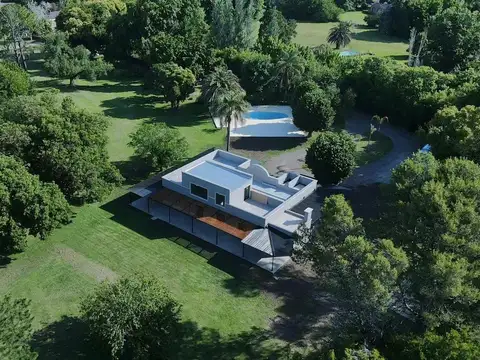 Casa en Venta en Chacras Del Molino, Countries y Barrios Cerrados en Exaltacion de la Cruz