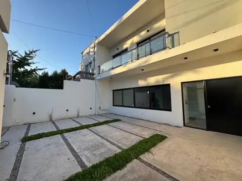 Casa en Venta en Castelar, Partido de Morón