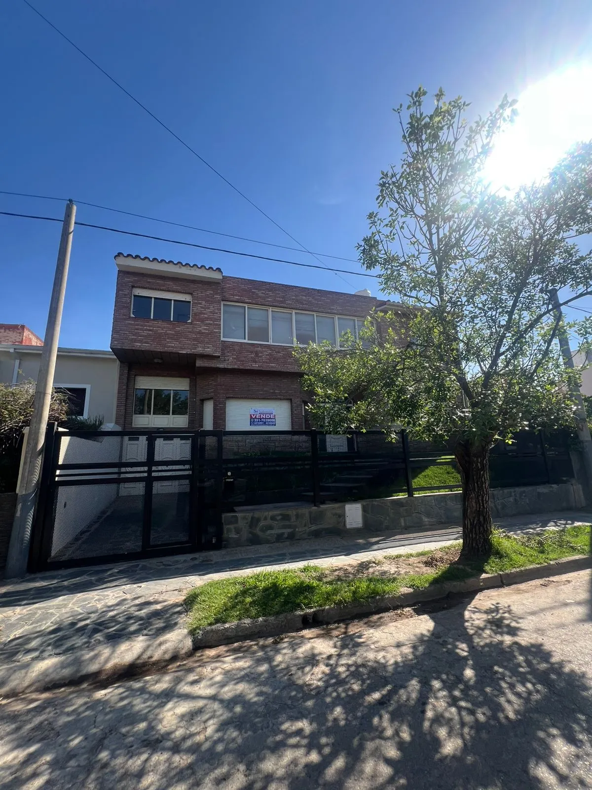 INMENSA CASA EN ALQUILER DE 7D , PATIO Y ASADOR EN PARQUE VELEZ SARFIELD!