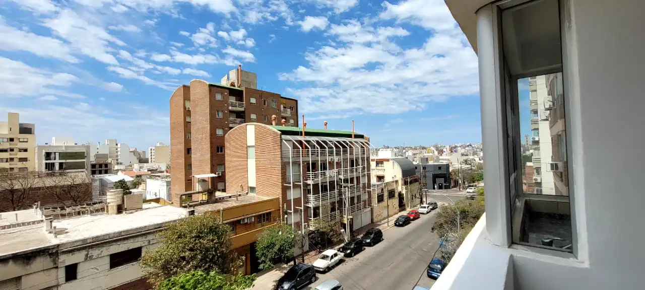 B° Cofico, Venta-Cochera Incluida-Gran Vista (Con Renta)