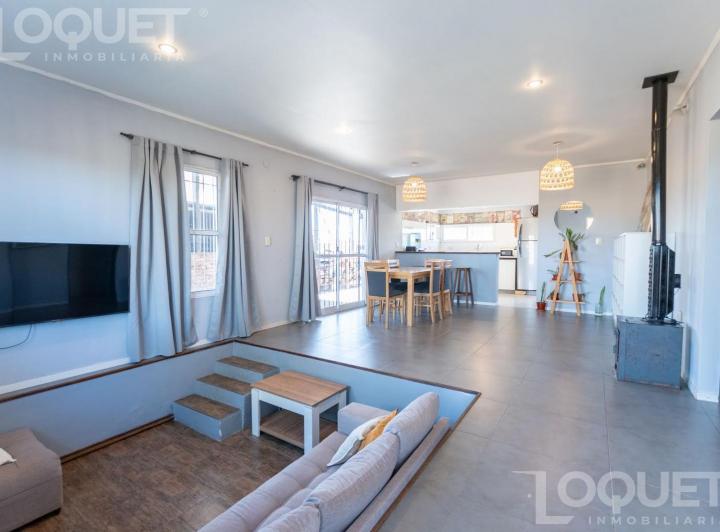 Casa · 113m² · 3 Ambientes · 2 Cocheras