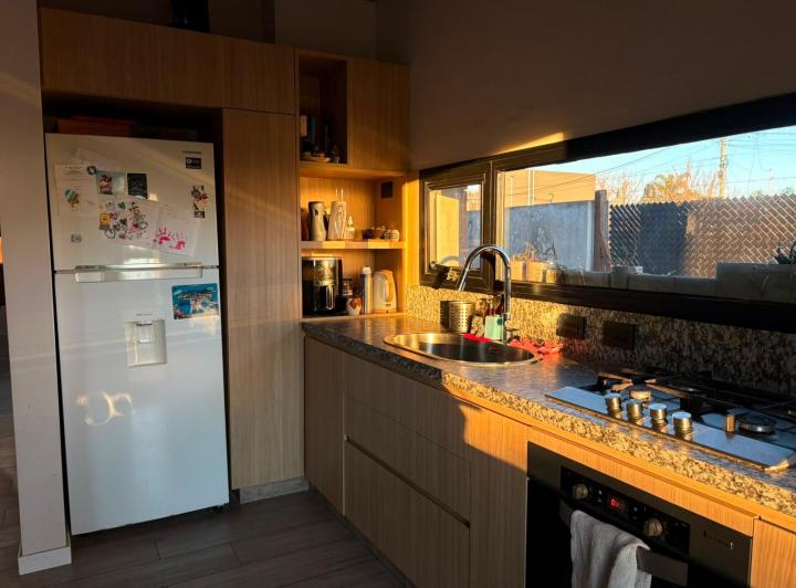 Casa · 60m² · 2 Ambientes · 2 Cocheras