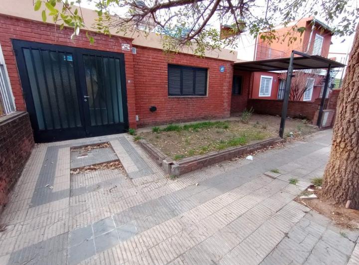 Casa · 72m² · 4 Ambientes