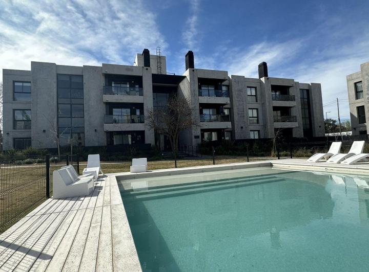 Departamento · 90m² · 4 Ambientes · 1 Cochera