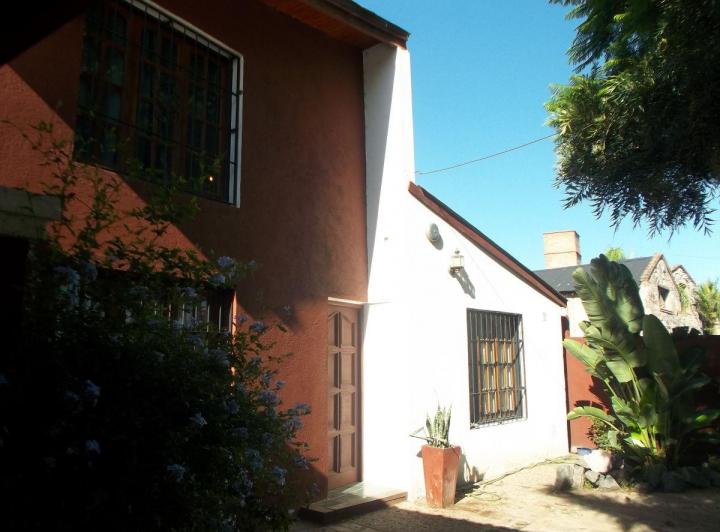 Casa · 183m² · 7 Ambientes · 4 Cocheras