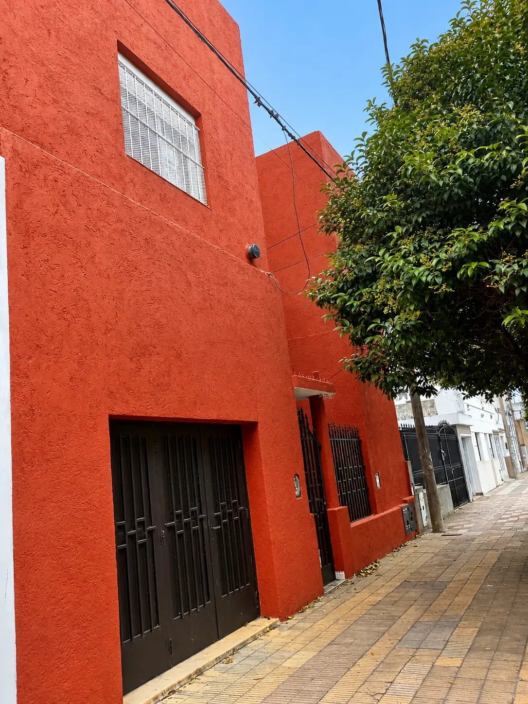 vendo casa cinco dormitorios en la mejor zona de Alta Cordoba