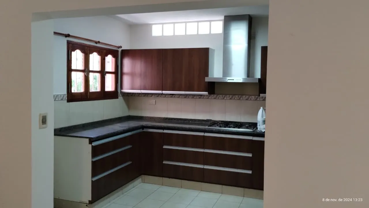 Vº RIV INDARTE - VENTA CASA 4DOR 3 BAÑOS COCHERA PARQUE