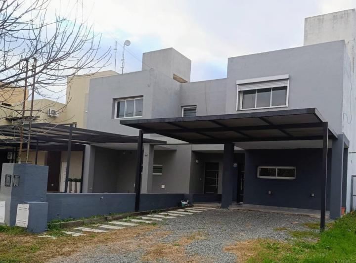 Casa · 135m² · 4 Ambientes