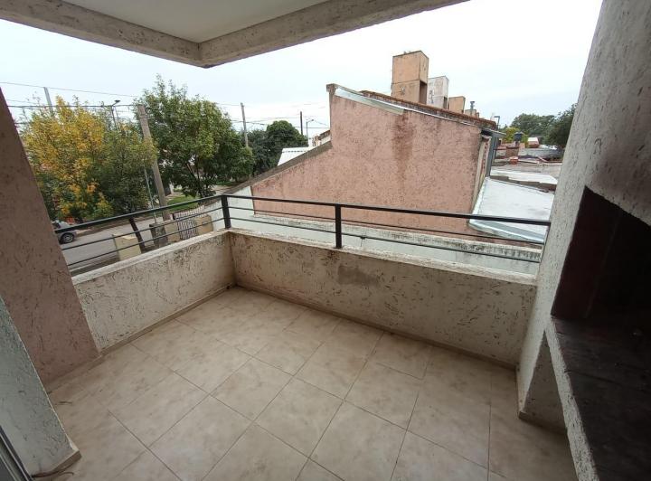 Departamento · 65m² · 2 Dormitorios · 1 Cochera