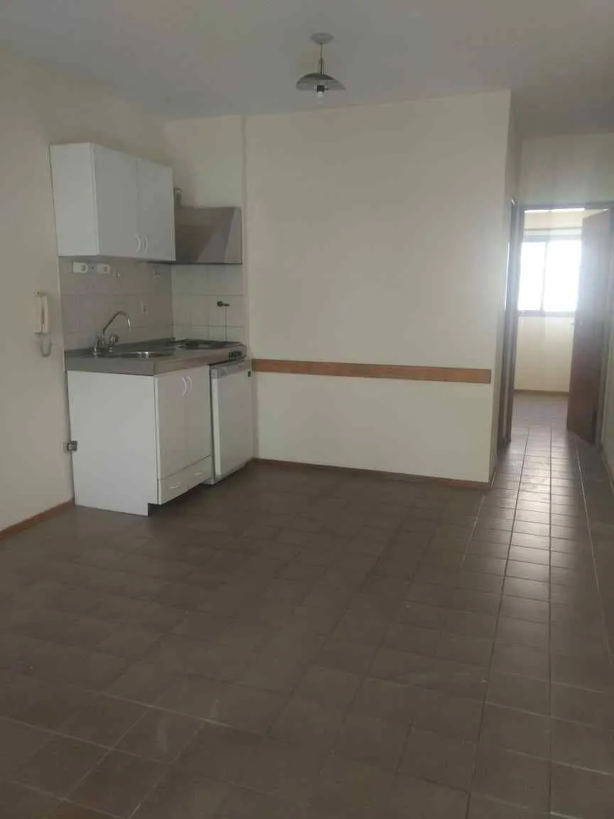 UN DORMITORIO COMPLEJO CERRADO ALBERDI VENTA CON RENTA