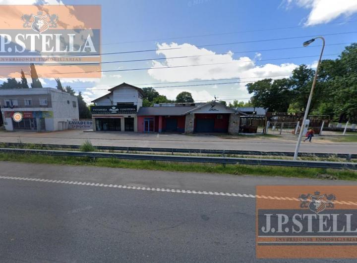 Terreno · 916m² · 4 Ambientes