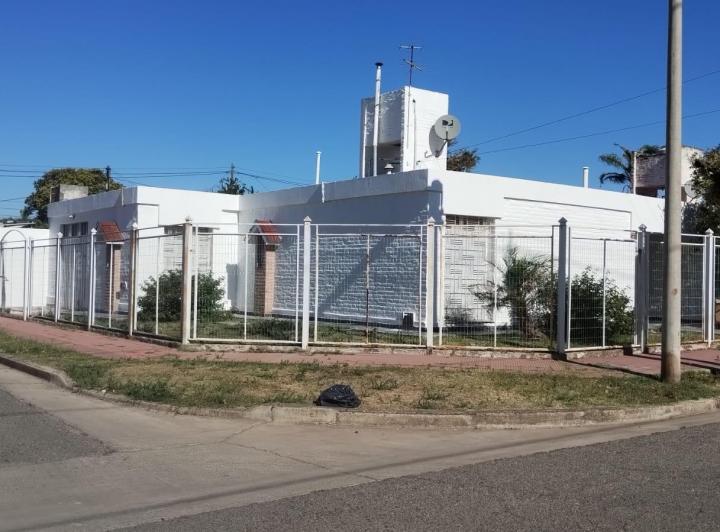Casa · 120m² · 3 Dormitorios · 1 Cochera