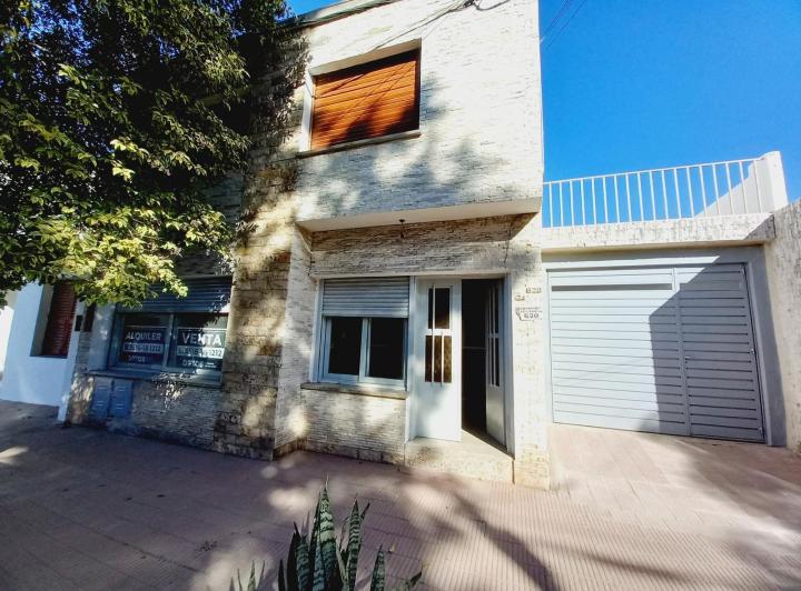 Casa · 170m² · 6 Ambientes · 1 Cochera