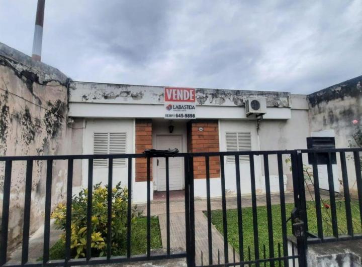 Casa · 132m² · 3 Dormitorios · 1 Cochera