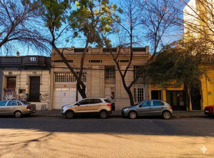 Casa · 140m² · 5 Ambientes · 1 Cochera