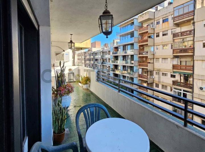 Departamento · 128m² · 6 Ambientes