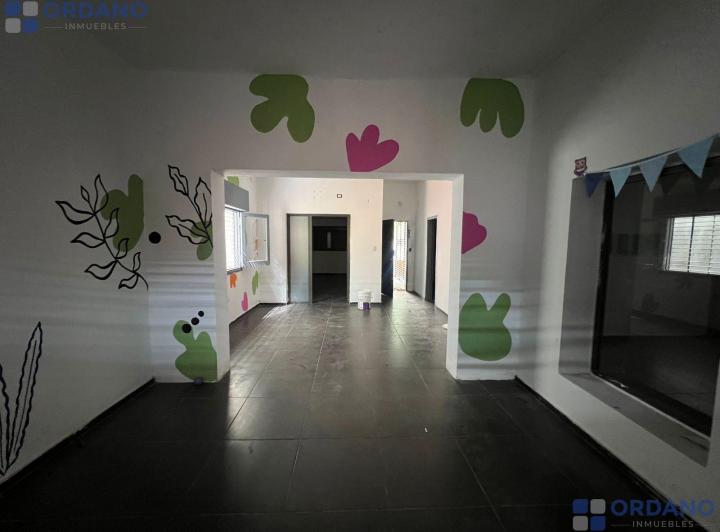Casa · 266m² · 9 Ambientes
