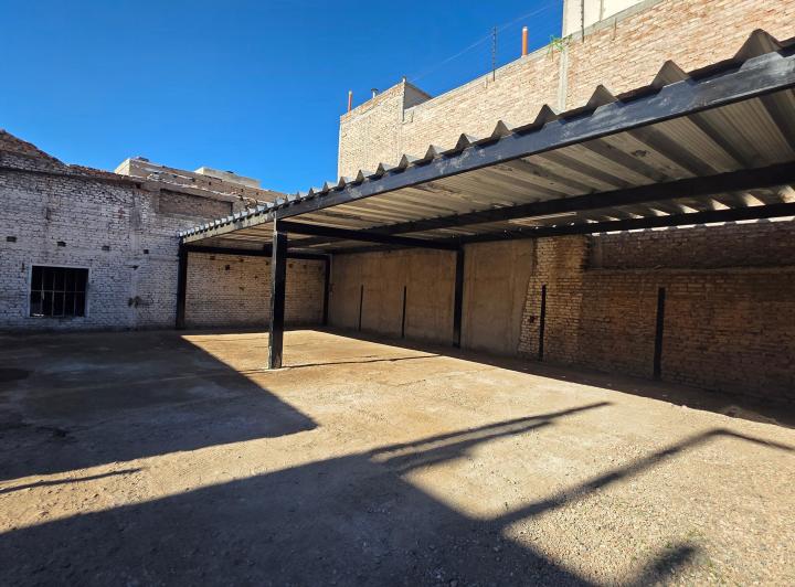 Bodega-Galpón · 75m²