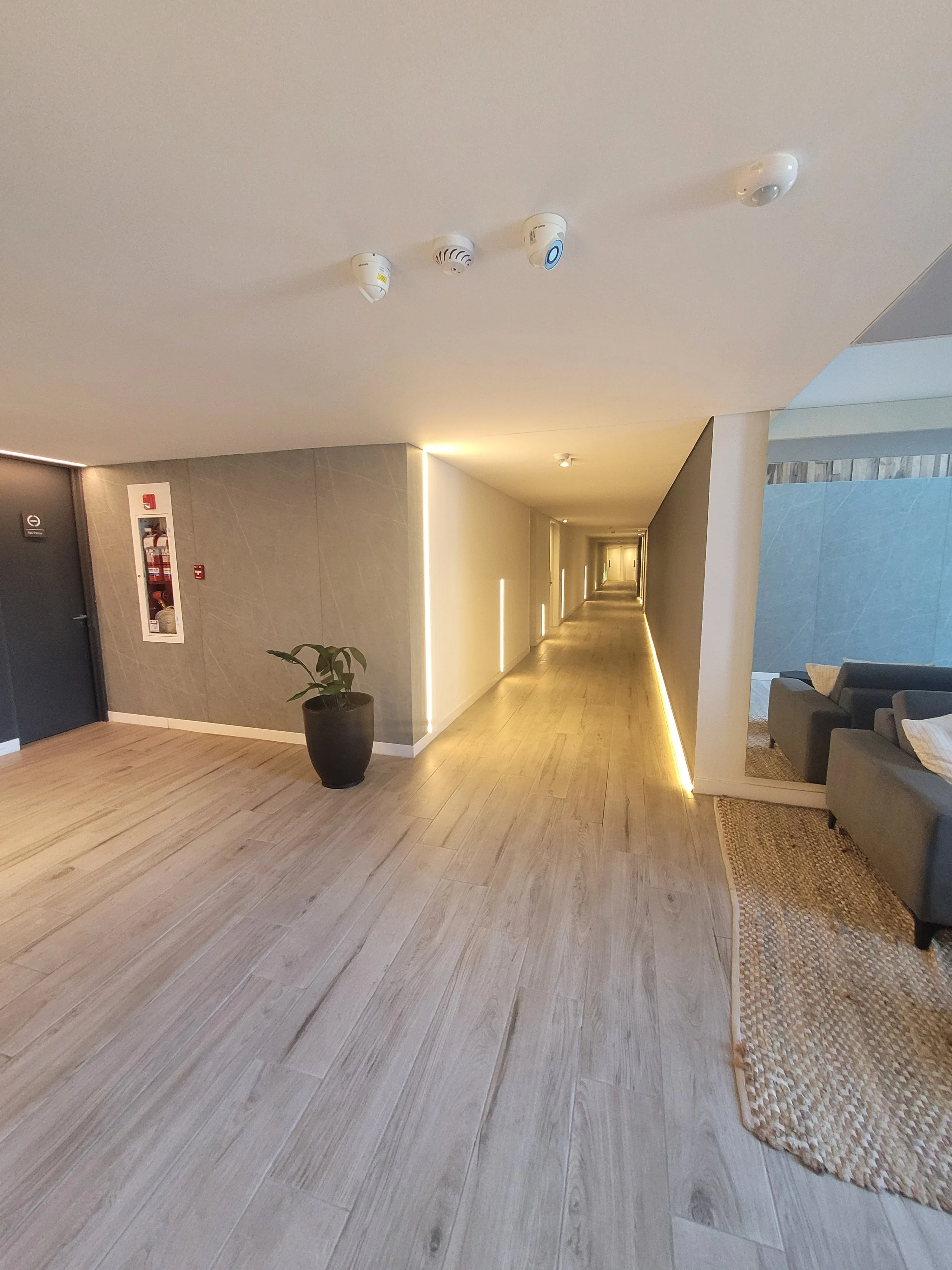Venta, Greenpark, 2 dorm c/ cochera, Valle Escondido!