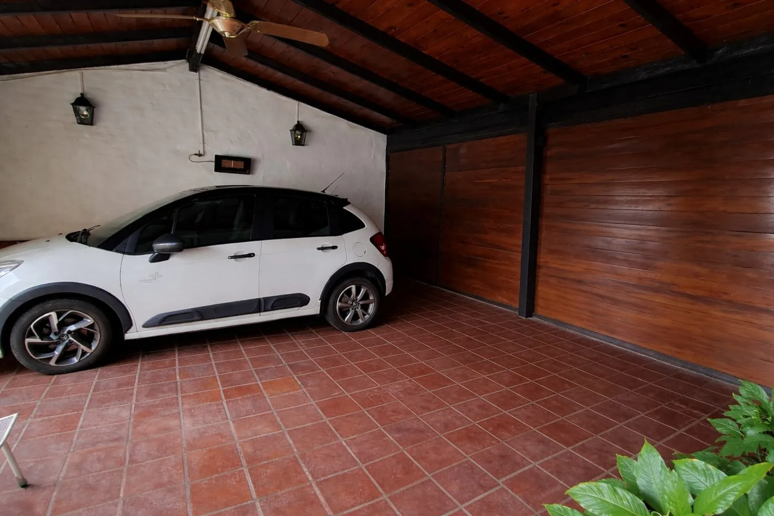 VILLA BELGRANO- MTRS GAUSS AP CREDITO NACION  PTA BAJA. 3D, 2B, 2COCH- IMPECABLE