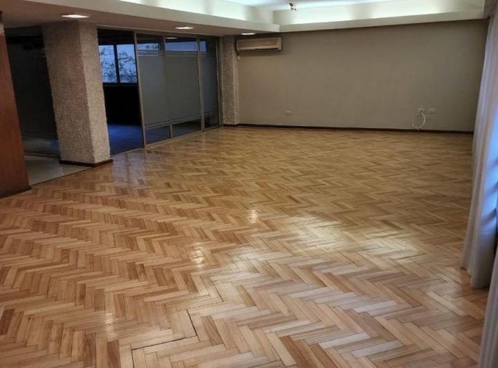 Departamento · 6 Ambientes · 1 Cochera