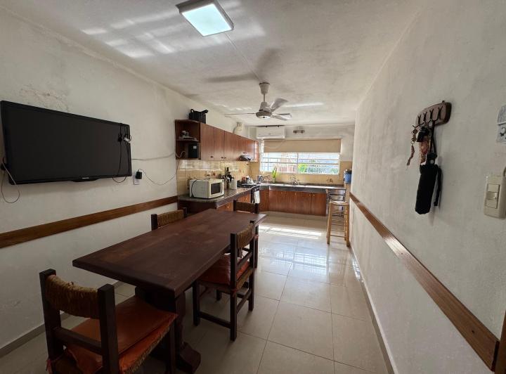 Casa · 176m² · 4 Ambientes · 1 Cochera