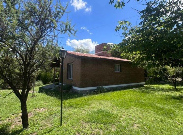 Casa · 70m² · 6 Ambientes · 1 Cochera