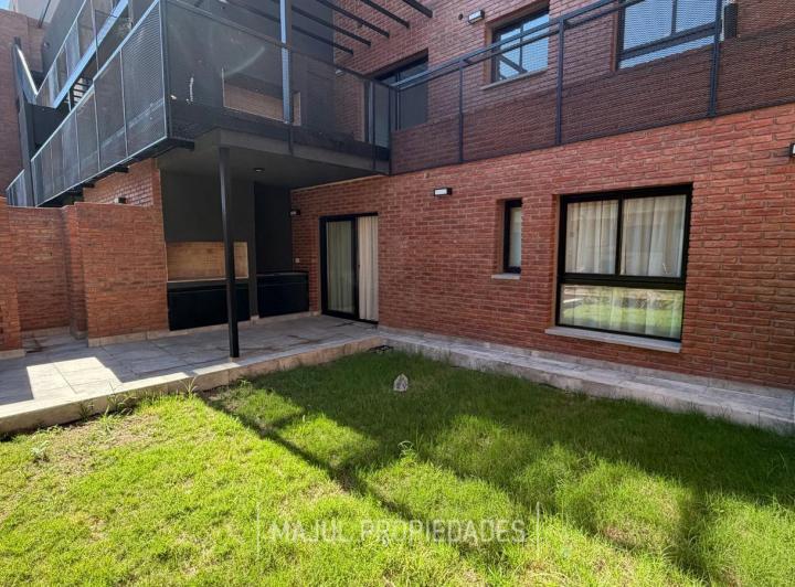Departamento · 168m² · 4 Ambientes · 1 Cochera