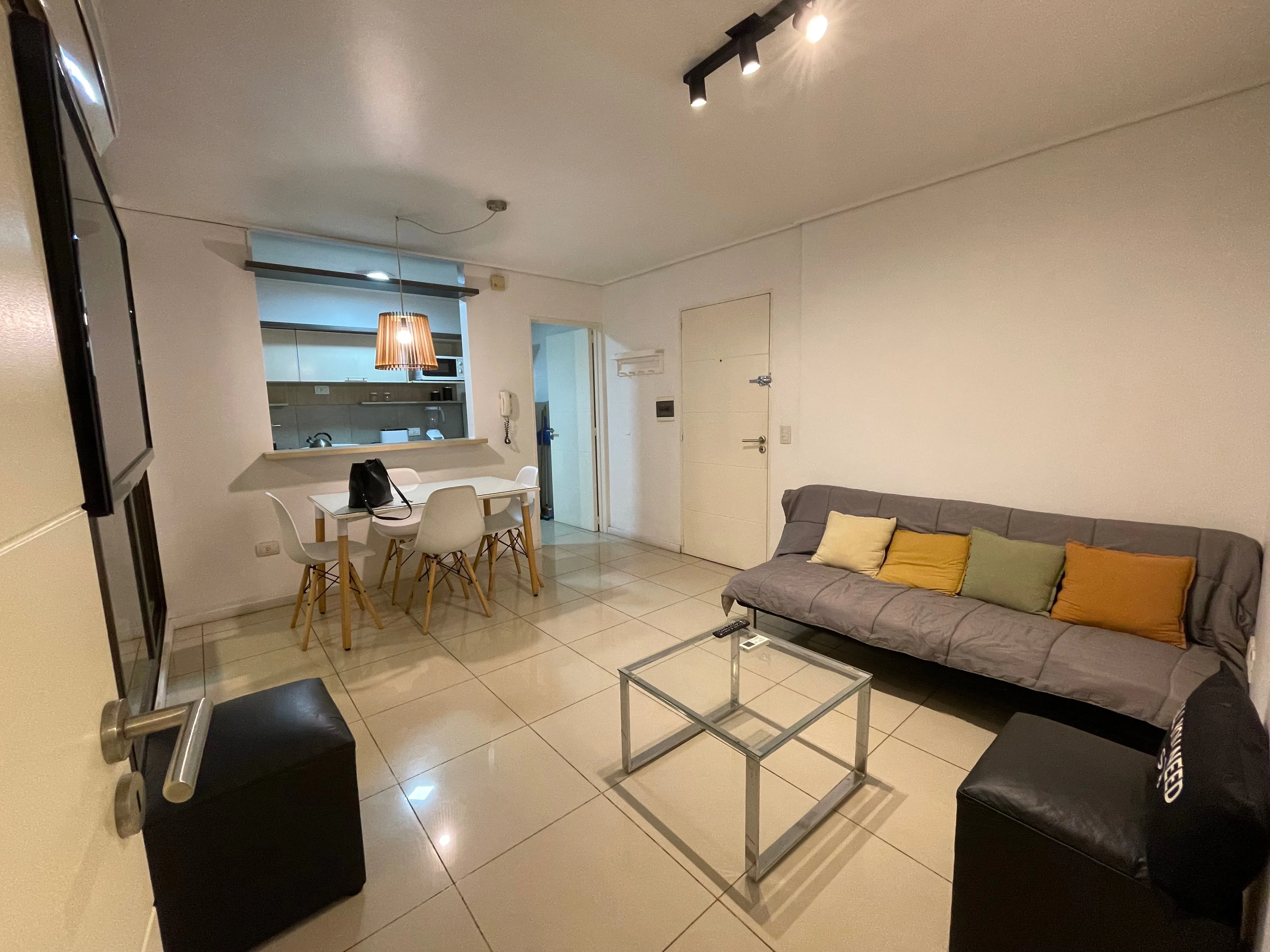 Venta Departamento 1 Dorm Patio Nueva Córdoba